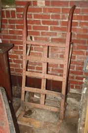 VINTAGE BARREL MOVER