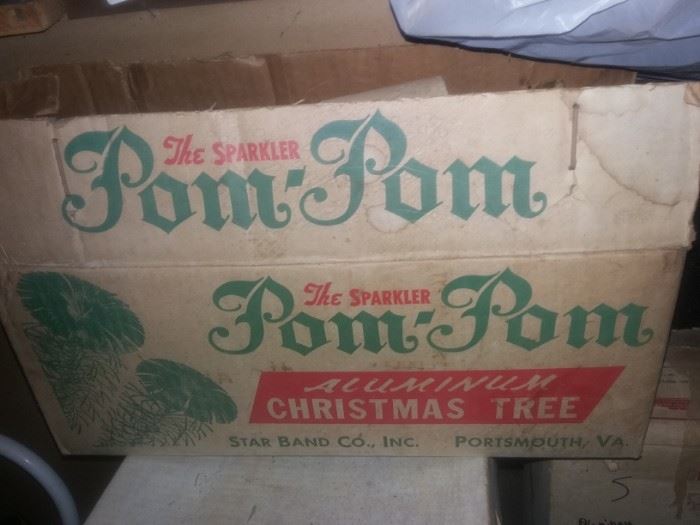 Sooo Cute!  An adorablely little The Sparkler Pom-Pom Aluminum Christmas Tree in box! 