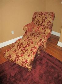 UPHOLSTERED CHAIR W/FOOTSTOOL