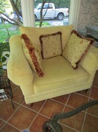 UPHOLSTERED MATCHING CHAIR