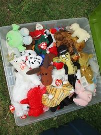 BEANIE BABIES