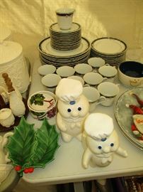 PILLSBURY DOUGH BOY, DISH SET