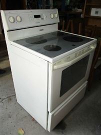 MAYTAG STOVE