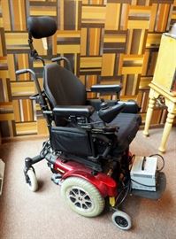 Pride Quantum Power Wheel Chair Model #1121, 54" x 41", Includes Lester Electrical 24V Dual Mode Automatic Battery Charger