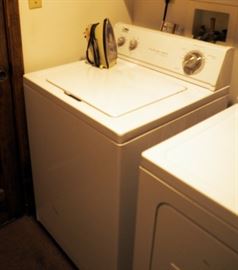 Estate By Whirlpool High Capacity Washer Model #ETW 440WQ1, 36" x 27" x 27"