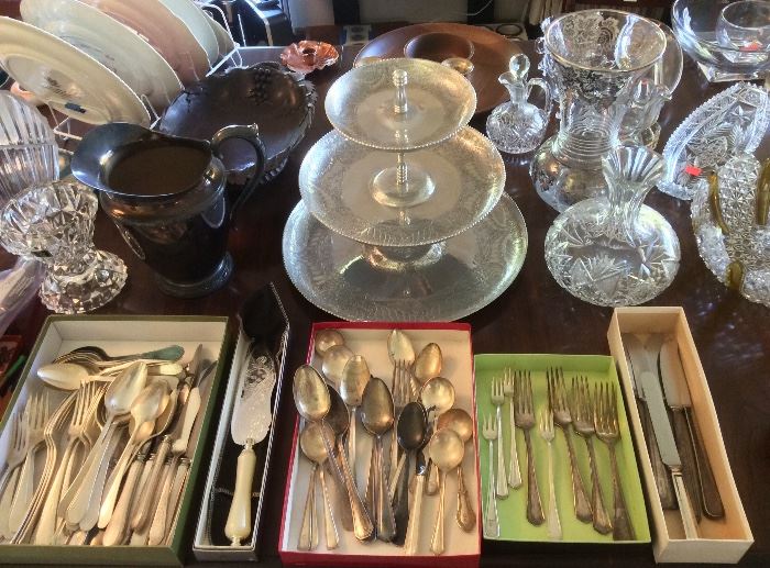 Assorted silverplate flatware including pieces from vintage hotels & restaurants, cool 3-tier aluminum server, misc. cut crystal