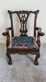 CHILDREN'S SIZE ALPHABET CUSHION CHAIR