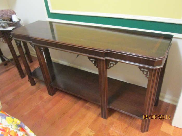 LANE SOFA TABLE