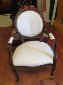DINING CHAIRS 6