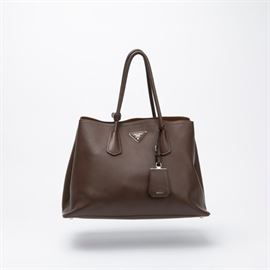 #116	PRADA CITY CALF DOUBLE BAG IN CACAO BROWN LEATHER