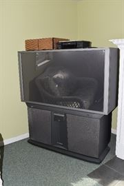 Hitachi Ultravision digital TV