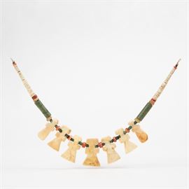 A PRE-COLUMBIAN SHELL & VARISCITE NECKLACE WITH 7 PENDANTS