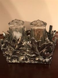 Salt and Pepper shakers in silver plate  leaf holder