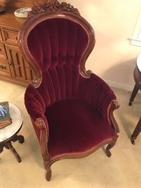 Victorian tufted velvet arm chair