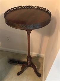 Queen Anne candle stand