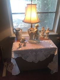 Vintage Porcelain Figurine Lamp
