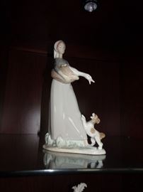 Lladro Figurine