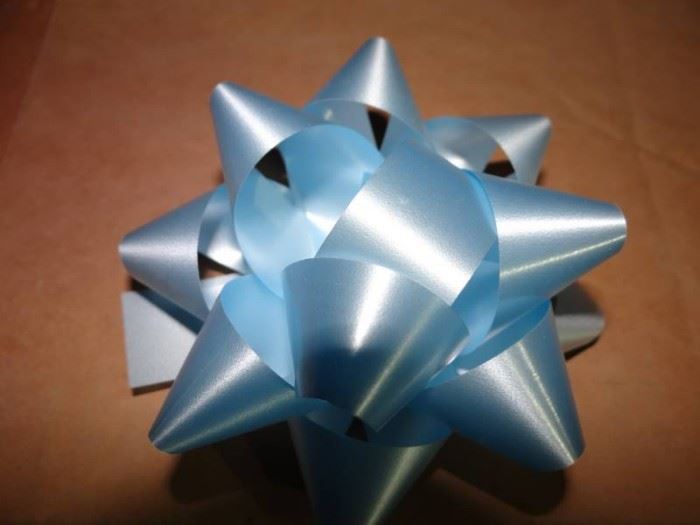 1 Case Of Pastel Blue 3.5 Inch Star Bows