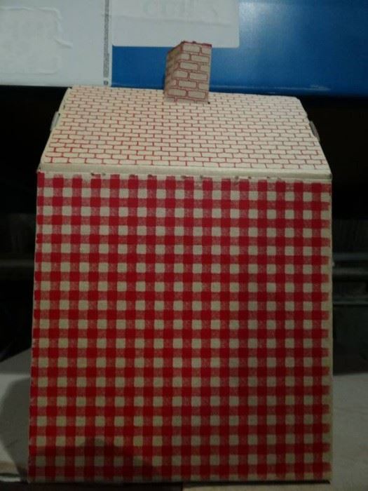 1 Cases Of 25 Red Gingham House Boxes
