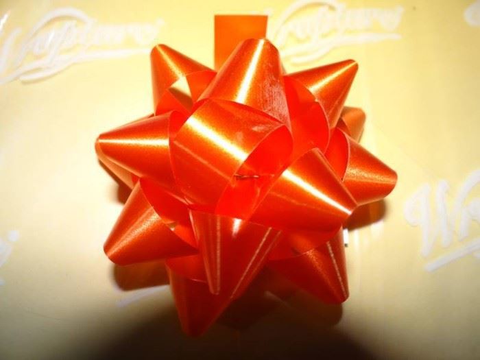 2 Cases Of Orange 2.5 Inch Star Bows