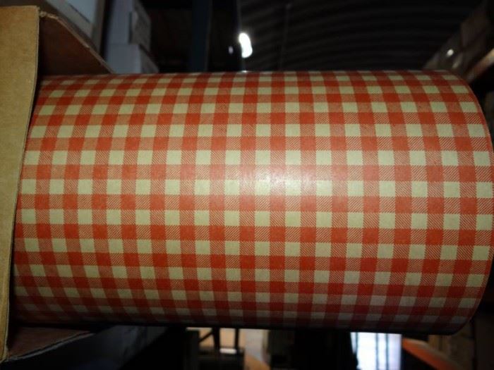 4 Red Gingham Wrapping Paper