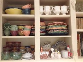 Metlox Lotus Poppytrail dinnerware