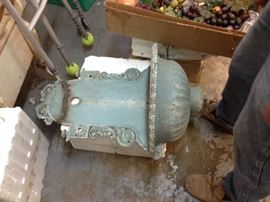 Iron hanging antique fountain