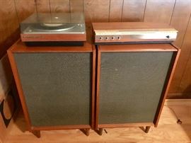 Mid century stereo stem speakers