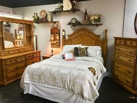 3-Piece Matching Oak Queen Sized Bed