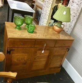 Great foyer piece / side buffet