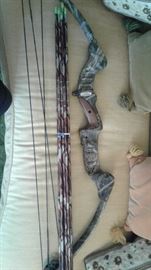 Bow and arrows-camo