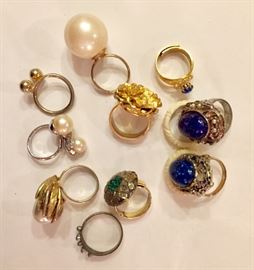 Fashion vintage jewelry