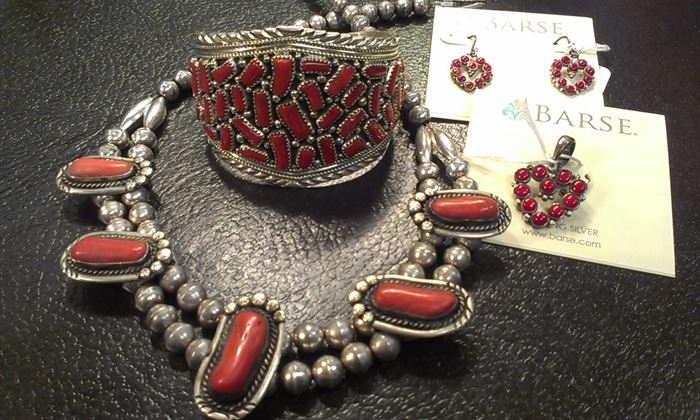 Navajo sterling VTG coral necklace, cuff, earrings & pendant