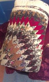 QUILTS/BEDDING/TABLECLOTHS+ MORE TO COME after Features