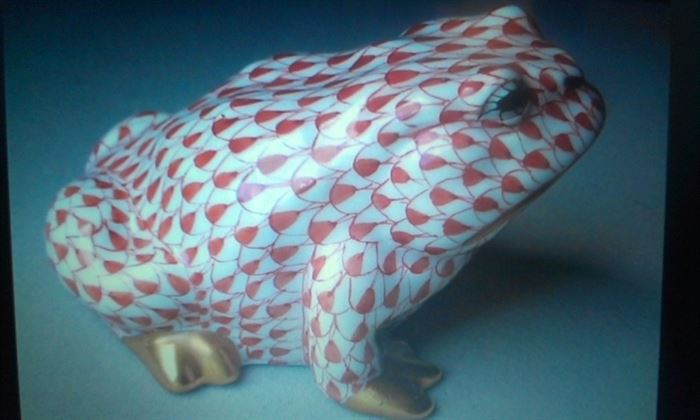PORCELAIN: Herend, Lladro, Royal Doulton + MORE TO COME after Features