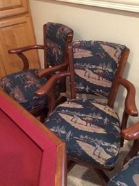 Take me out to the ball game!  The one in the back Go Pack Go.....