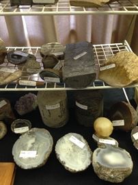 More rocks and geodes