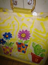 Brilliantly colored shopping bag