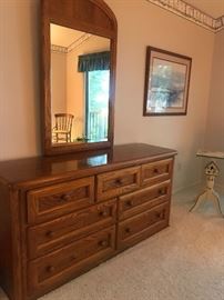 Thomasville Bedroom Furniture