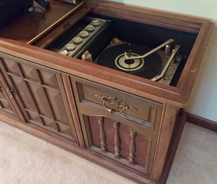 Vintage Stereo Cabinet 