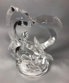 Lot 131 VAN TEAL Carved Fish Lucite Table Sculpture. Four