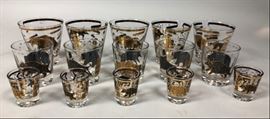 Lot 171 27pc Wall Street Glassware Drink Set. Bulls  Bea