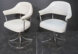 Lot 262 Pr White Vinyl Swivel Lounge Dining Chairs. Open 