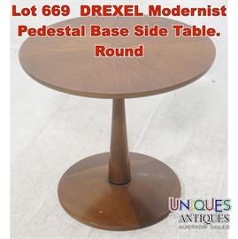 Lot 669 DREXEL Modernist Pedestal Base Side Table. Round 