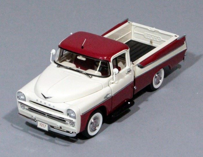 Danbury Mint 1957 Dodge Sweptside D100 Appears New In Box With Stand And Paperwork