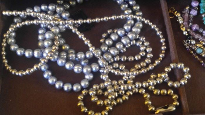 Genuine honora pearls