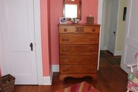 maple dresser