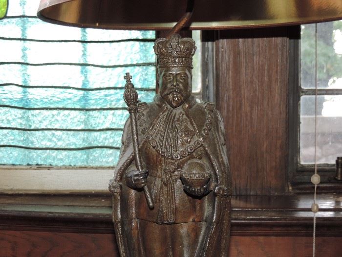 detail of KING LAMP