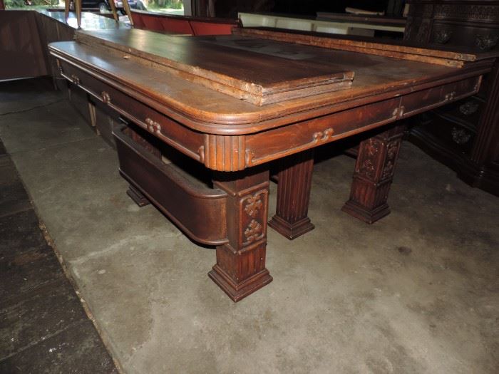 This is GREAT  - circa 1900 era...has inserts...GREAT DETAIL ... Do you have a LARGE Dining Room in need of a GREAT TABLE...or perhaps a QUALITY crafting table...this is PERFECT !!!