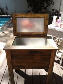 Wood outdoor refrigerator